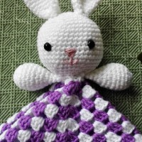 Bunny-lovey english pattern